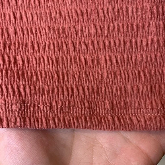 Gibson Look | NWT Terracotta Textured Semi Cold Shoulder Stretch Top M - Picture 9 of 11